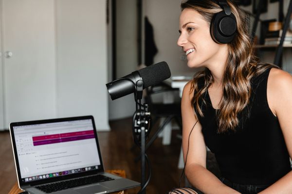 Top plateformes pour développer vos compétences vocales en ligne